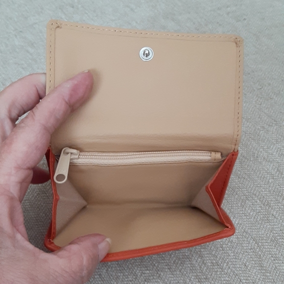 Levenger color block small wallet - Picture 2 of 12